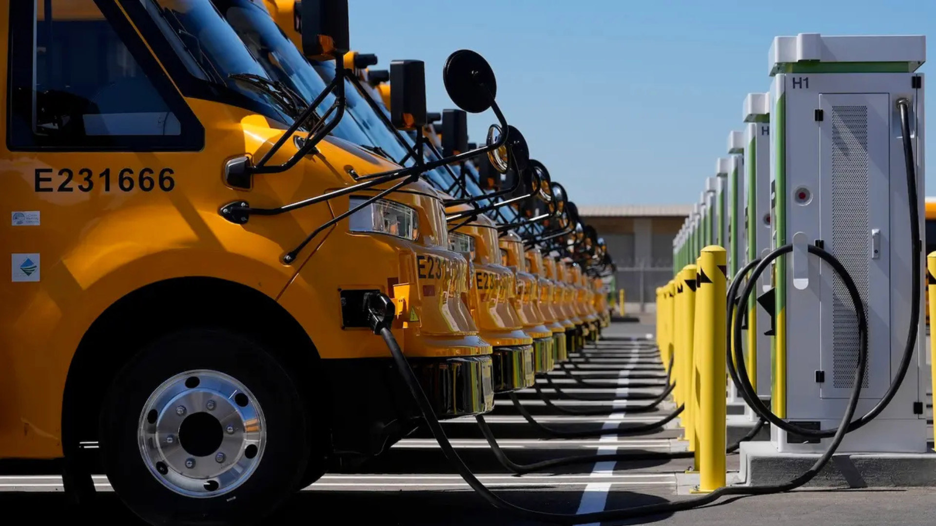 AI Takes the Wheel in Britain’s Bus Depots